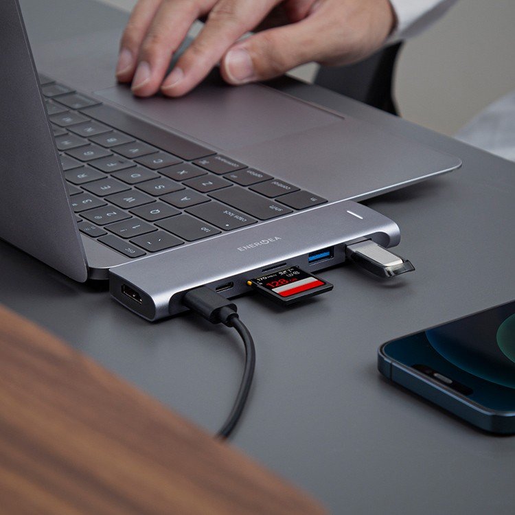 USB-хаб EnergEA AluHUB2 MACPRO 2 USB-C, USB-A, HDMI, SD/Micro SD. Цвет: серый