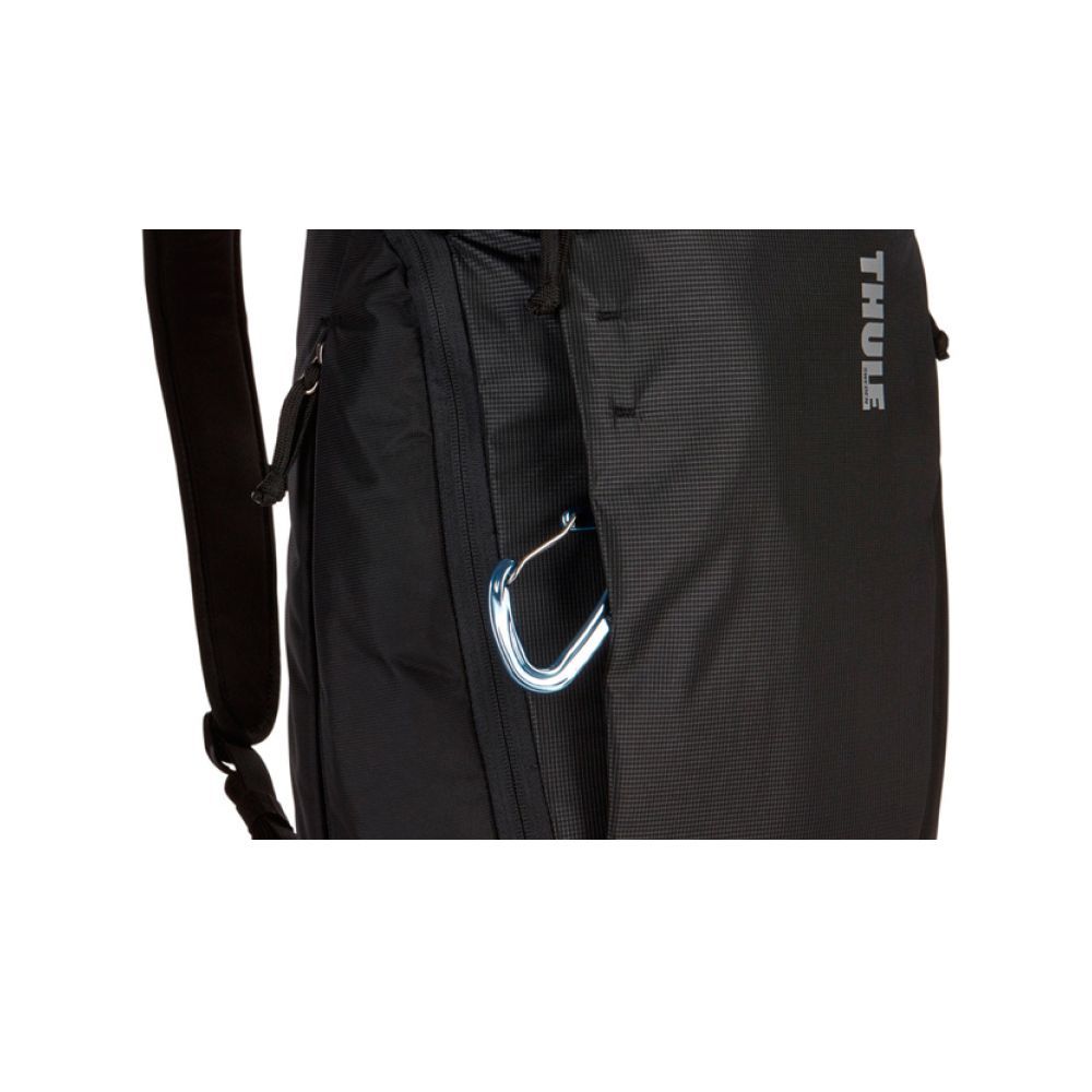 Рюкзак городской Thule EnRoute Backpack 23L. Цвет: чёрный